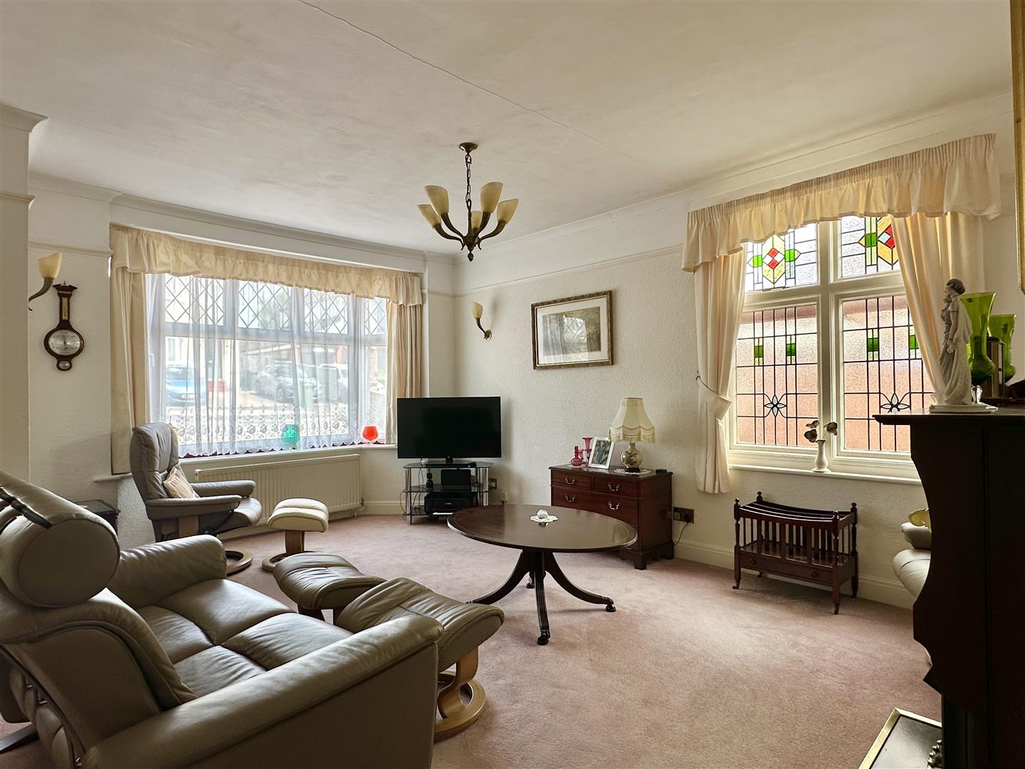 2 bed property in Park View, Hastings